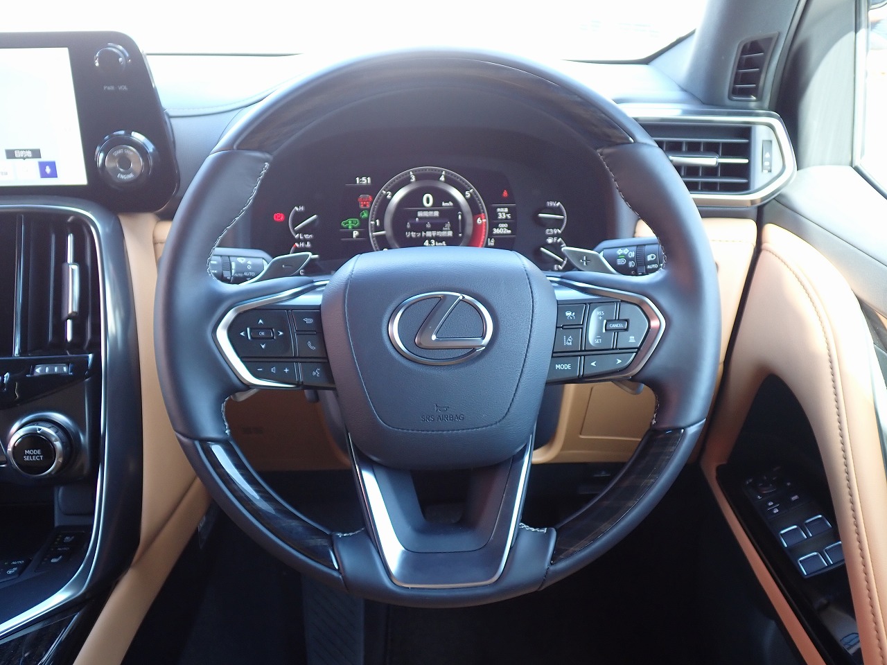 LEXUS LX
