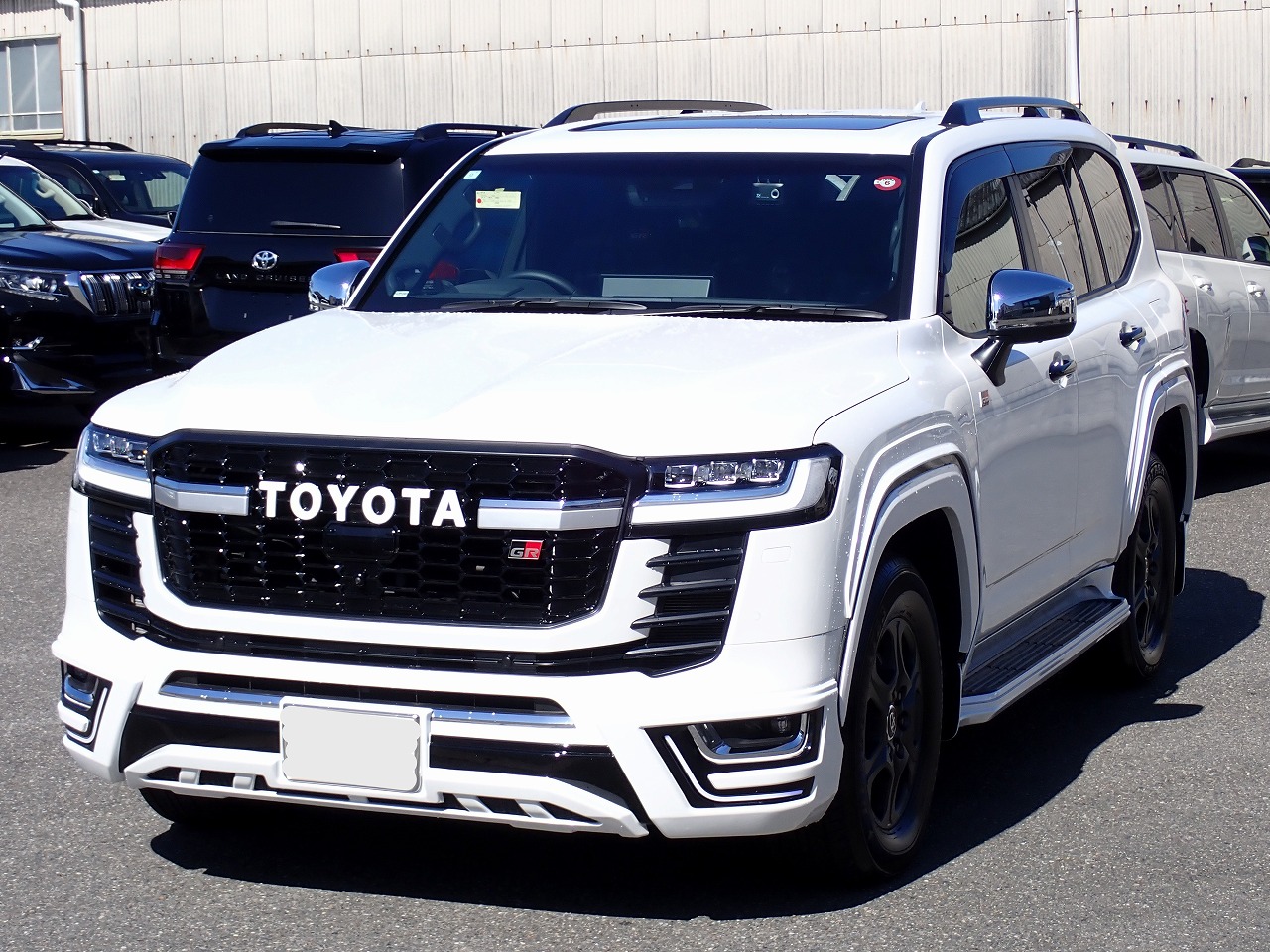 TOYOTA Land Cruiser