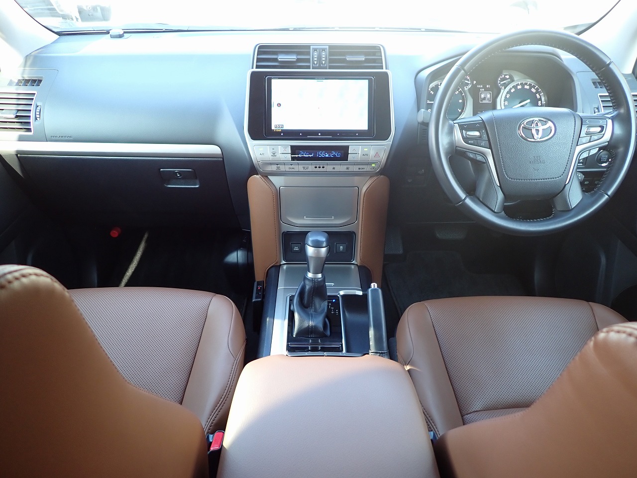 TOYOTA Land Cruiser Prado