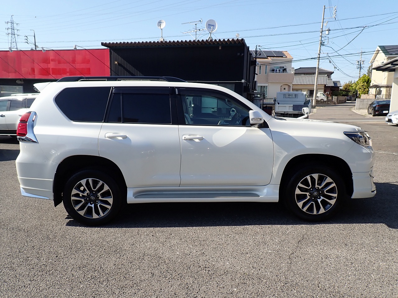 TOYOTA Land Cruiser Prado