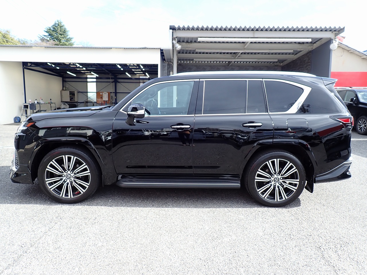 LEXUS LX
