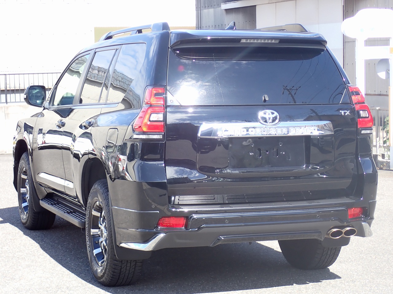 TOYOTA Land Cruiser Prado
