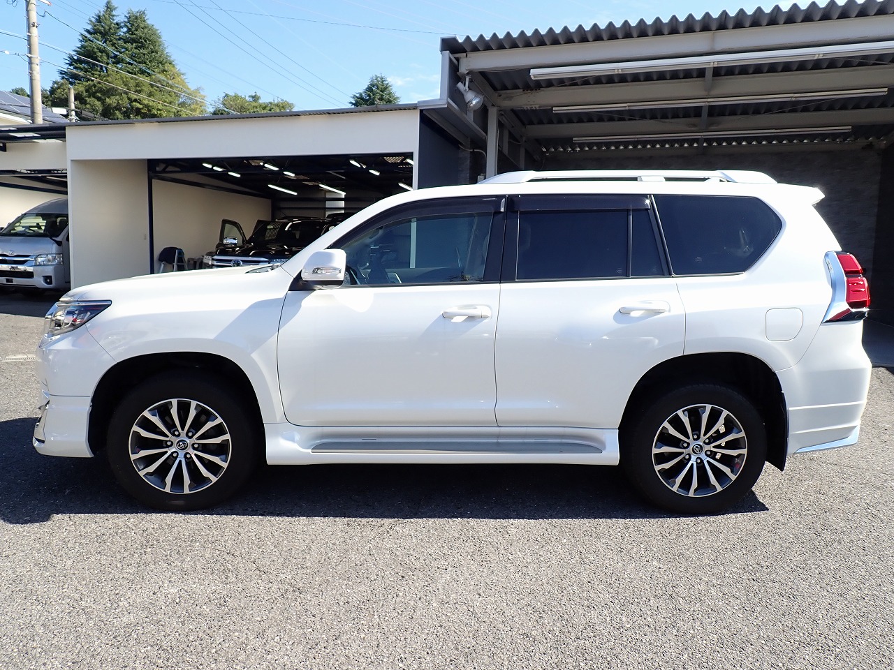 TOYOTA Land Cruiser Prado