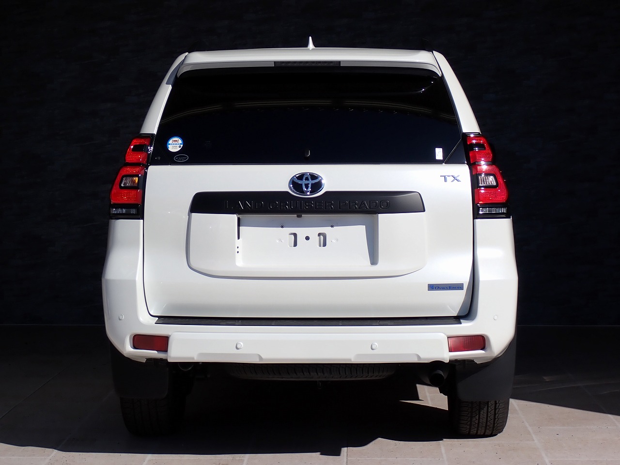 TOYOTA Land Cruiser Prado