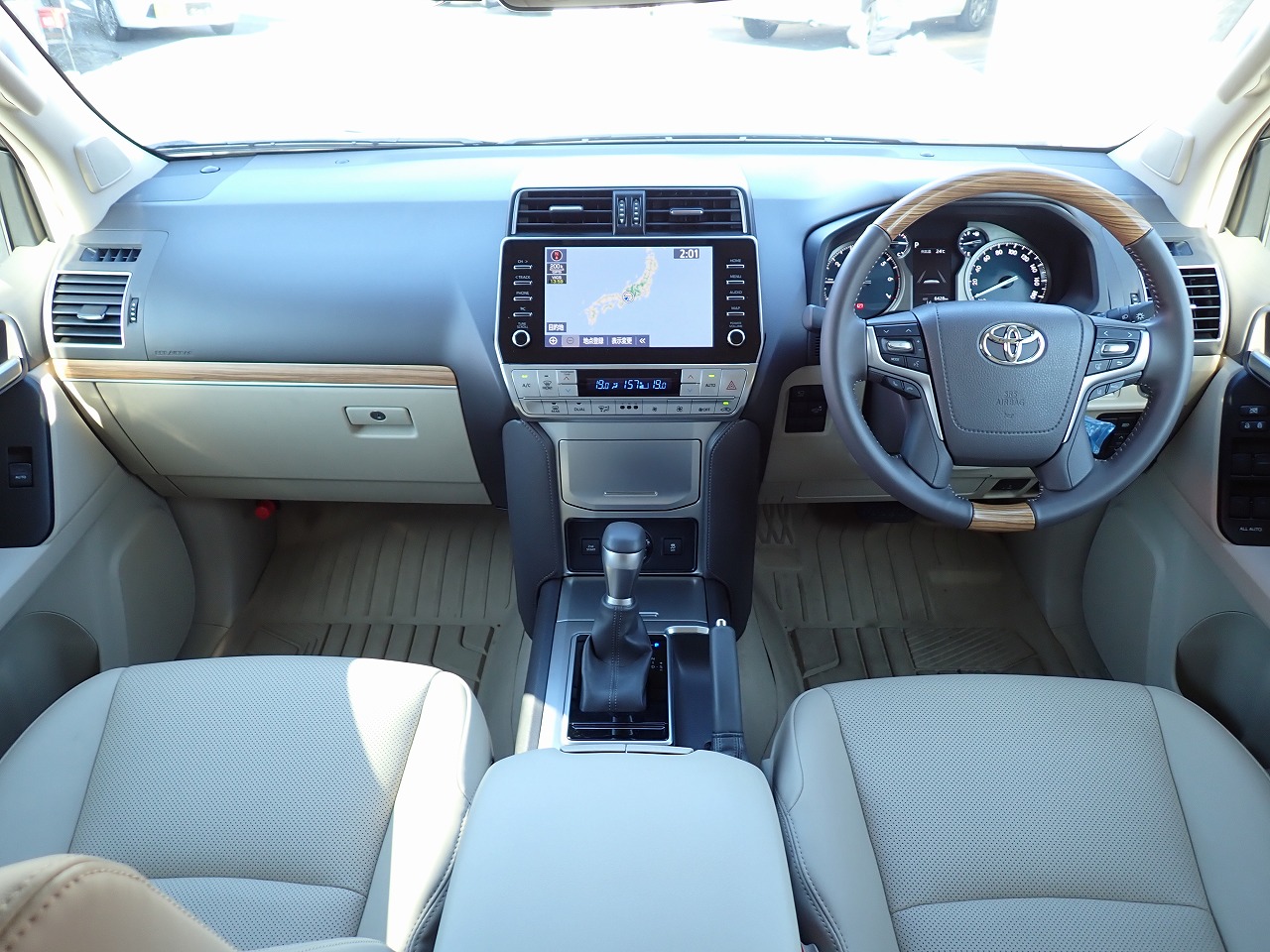TOYOTA Land Cruiser Prado