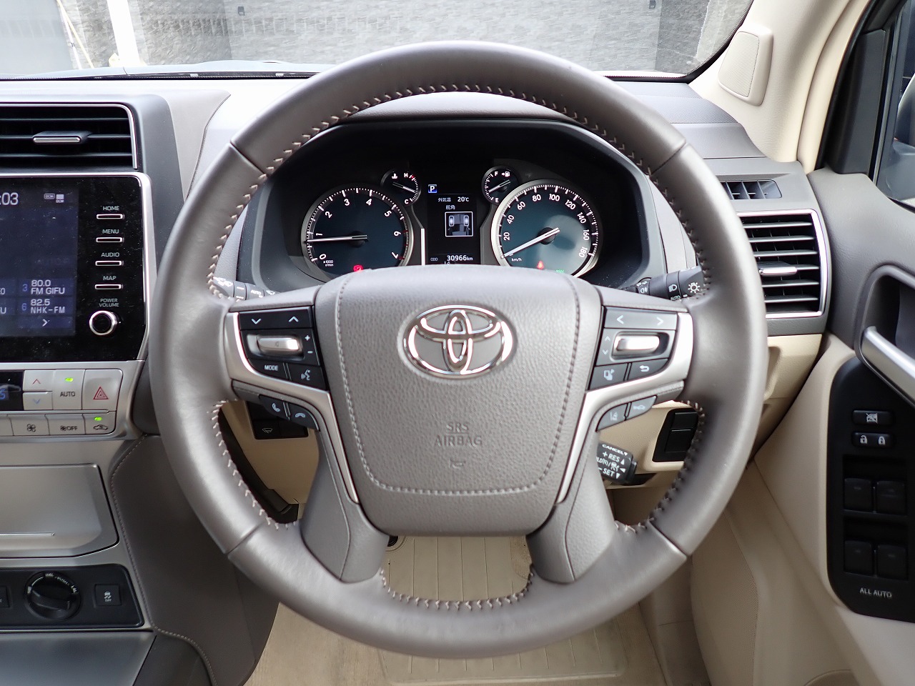 TOYOTA Land Cruiser Prado