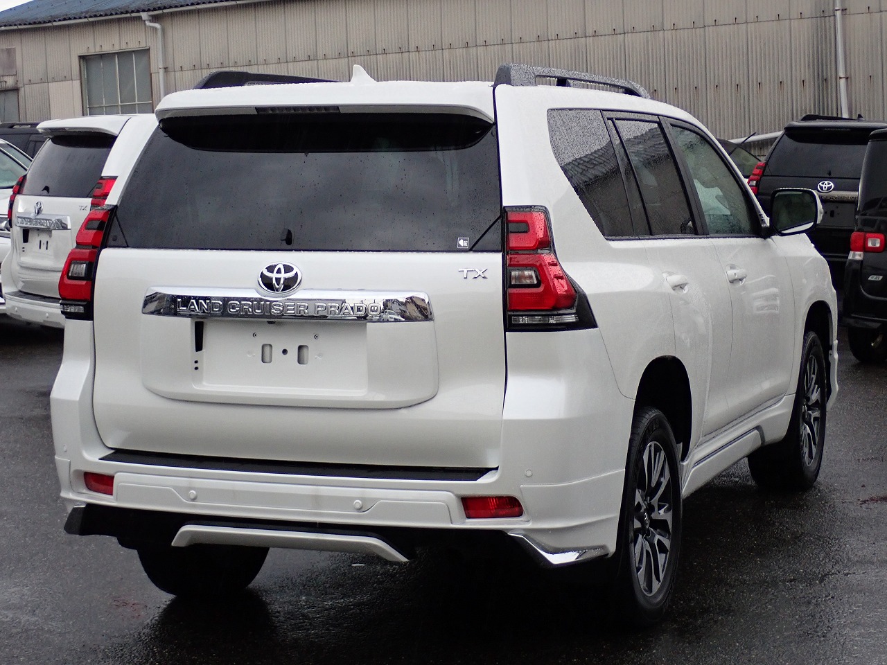 TOYOTA Land Cruiser Prado