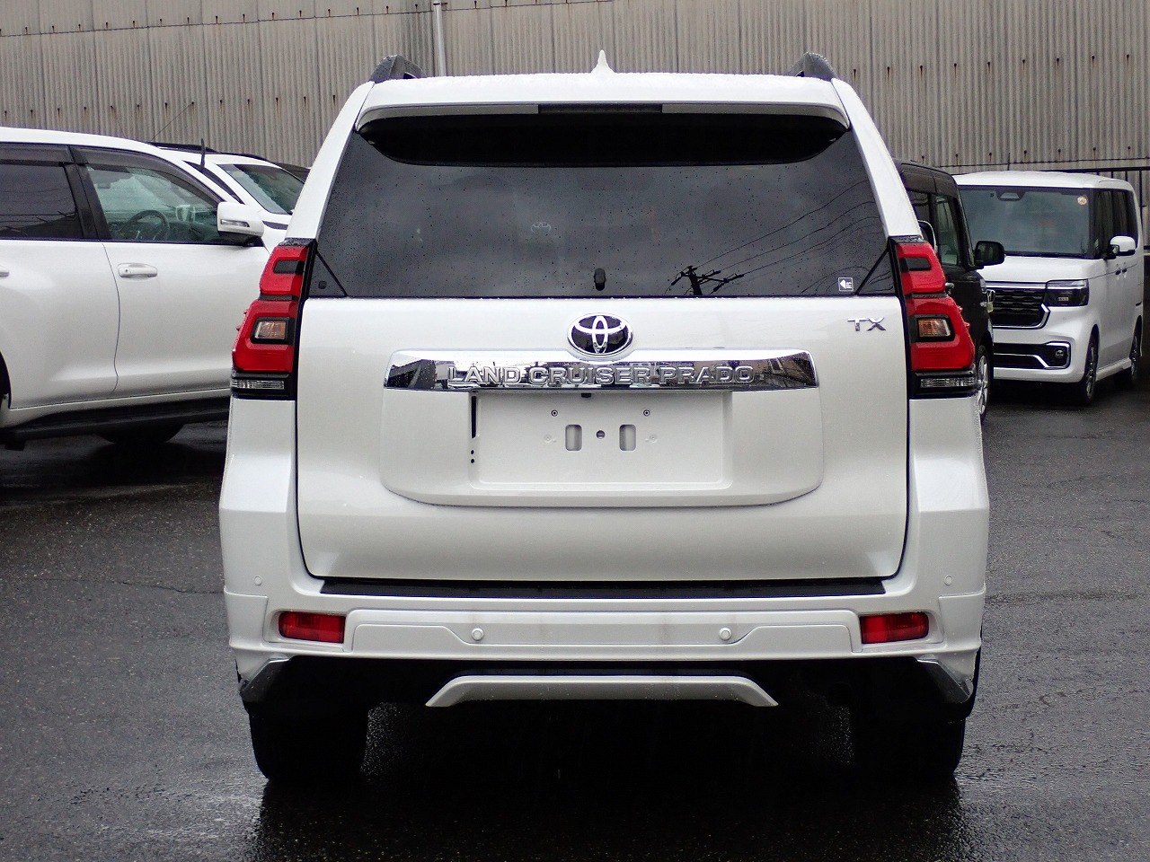 TOYOTA Land Cruiser Prado