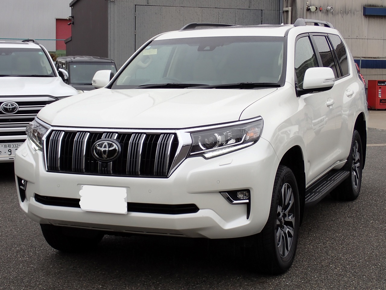 TOYOTA Land Cruiser Prado