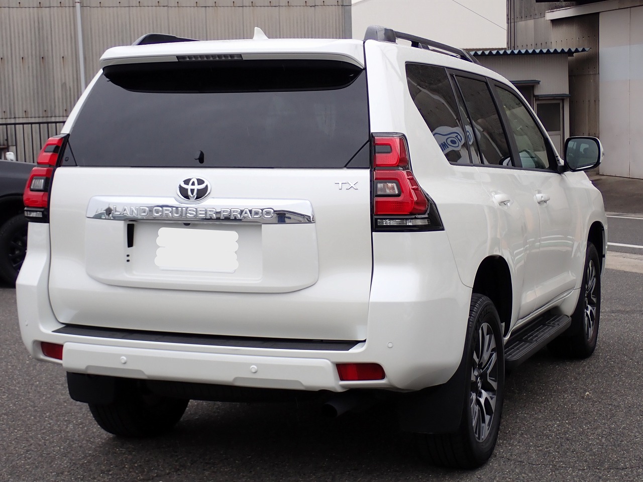 TOYOTA Land Cruiser Prado