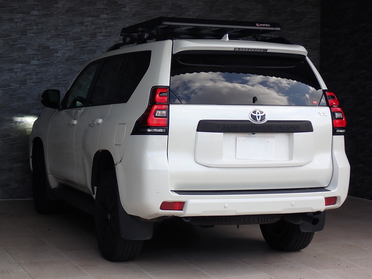 TOYOTA Land Cruiser Prado