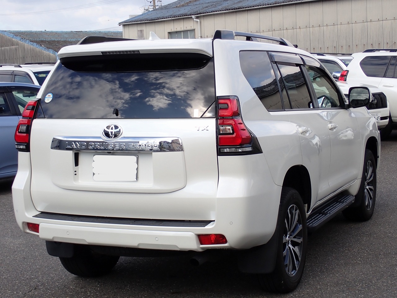 TOYOTA Land Cruiser Prado