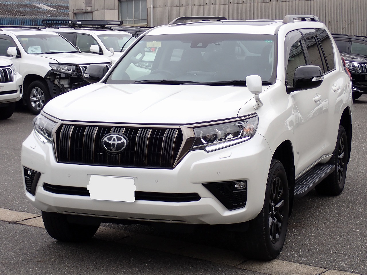 TOYOTA Land Cruiser Prado