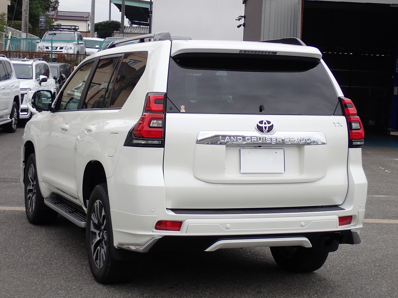 TOYOTA Land Cruiser Prado