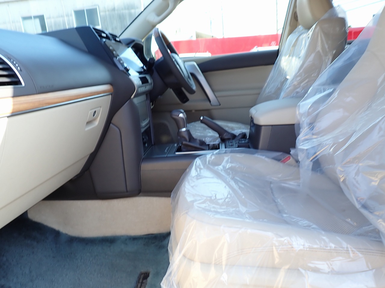 TOYOTA Land Cruiser Prado