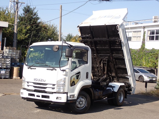 ISUZU Forward