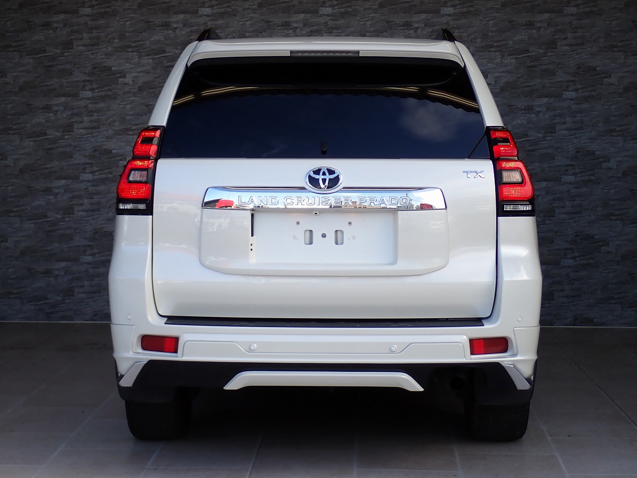 TOYOTA Land Cruiser Prado