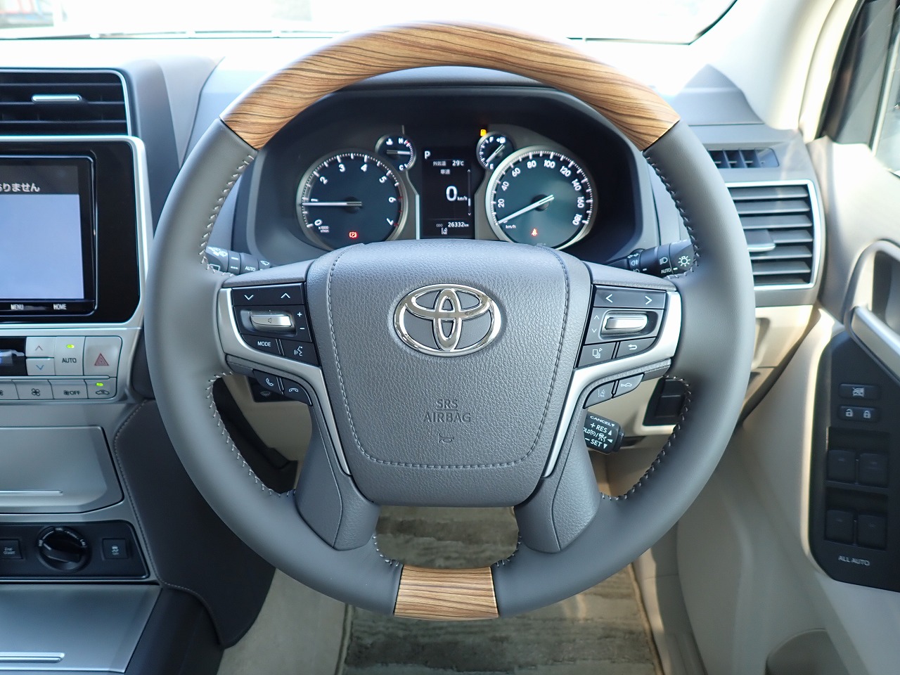 TOYOTA Land Cruiser Prado