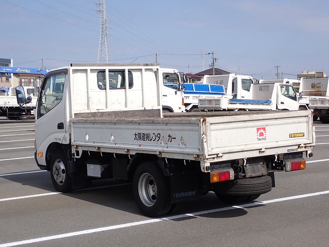 HINO Dutro