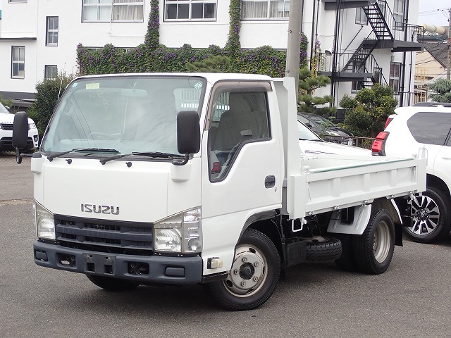 ISUZU Elf Truck