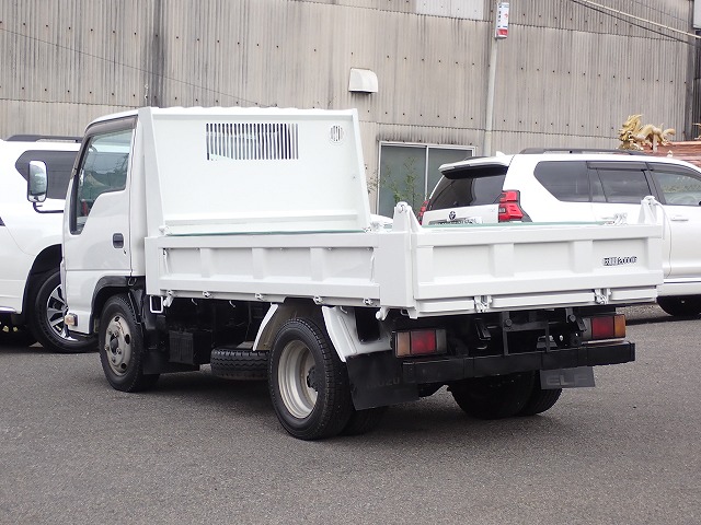 ISUZU Elf Truck