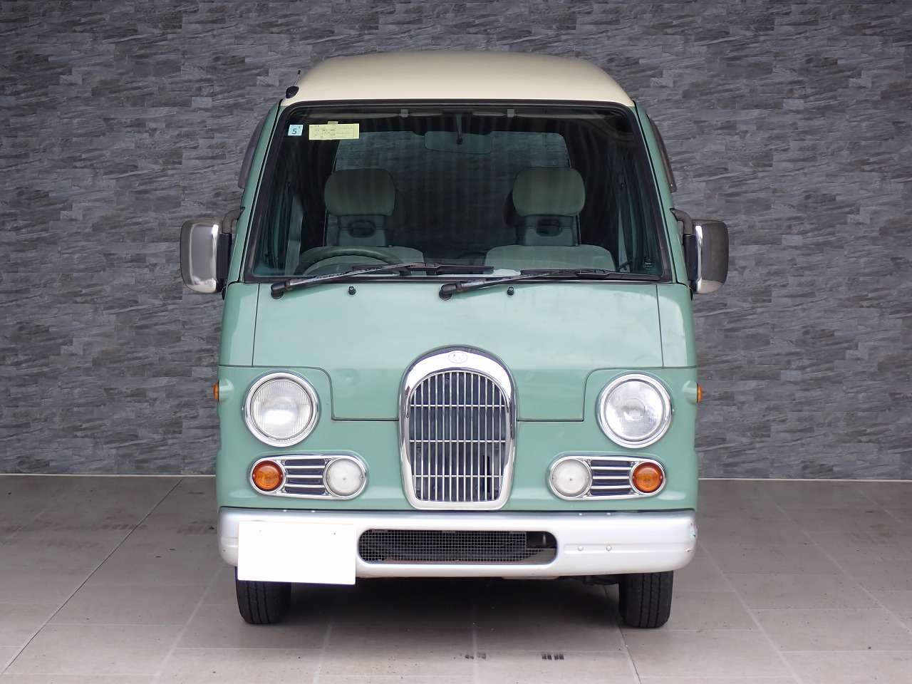 SUBARU Sambar Diaz