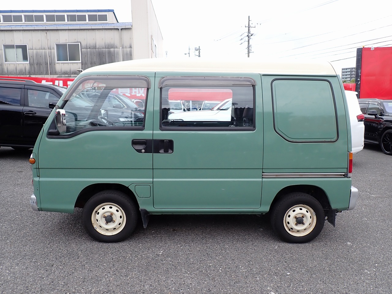 SUBARU Sambar Diaz