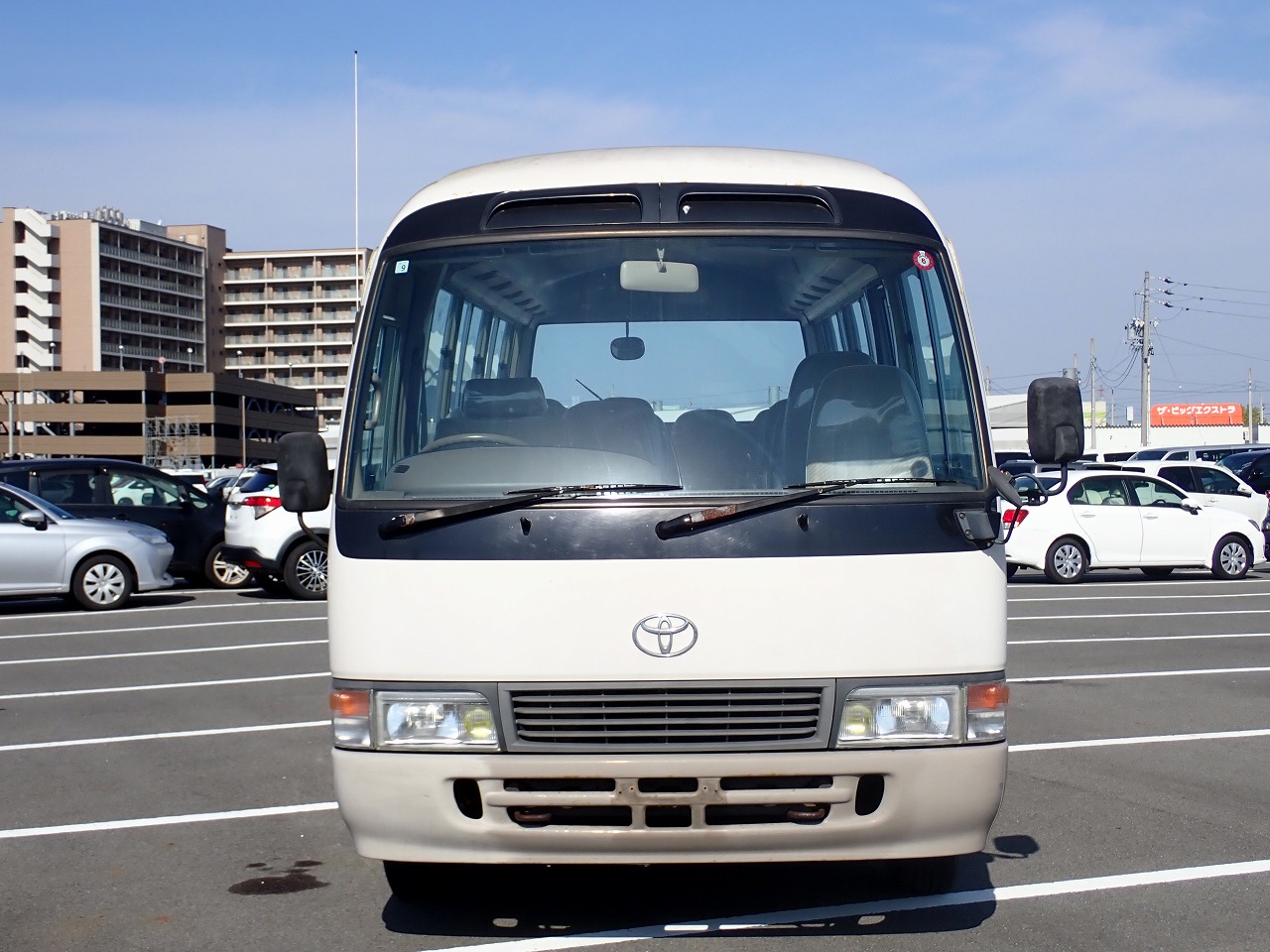 TOYOTA Coaster