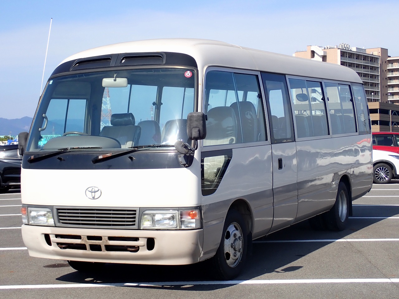 TOYOTA Coaster