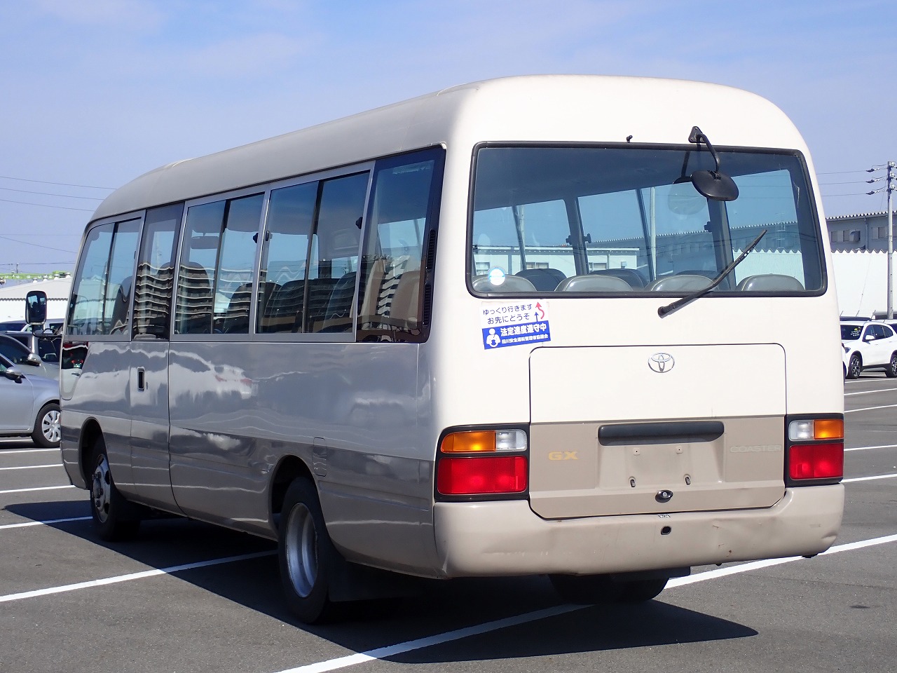 TOYOTA Coaster
