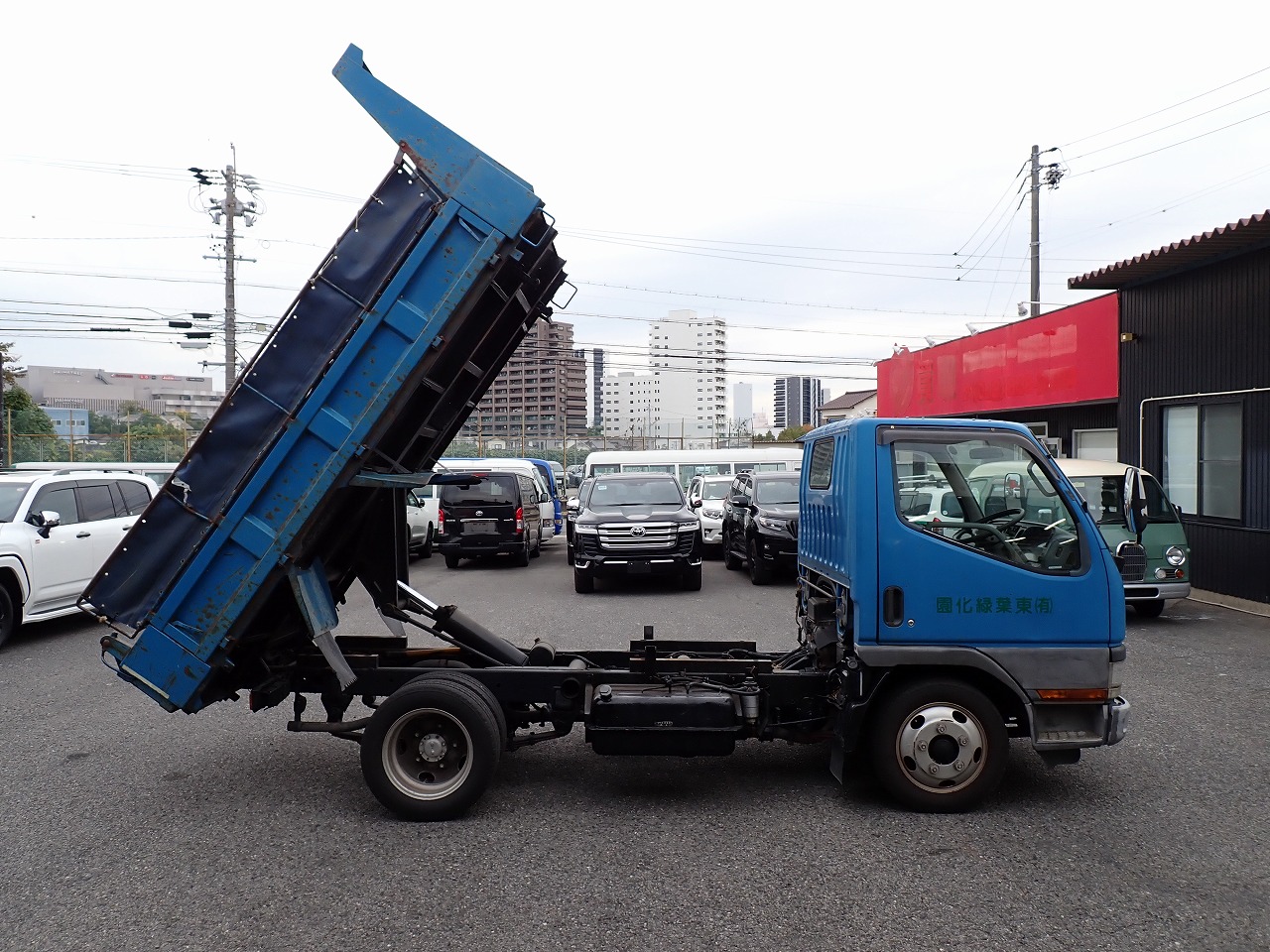 MITSUBISHI Canter
