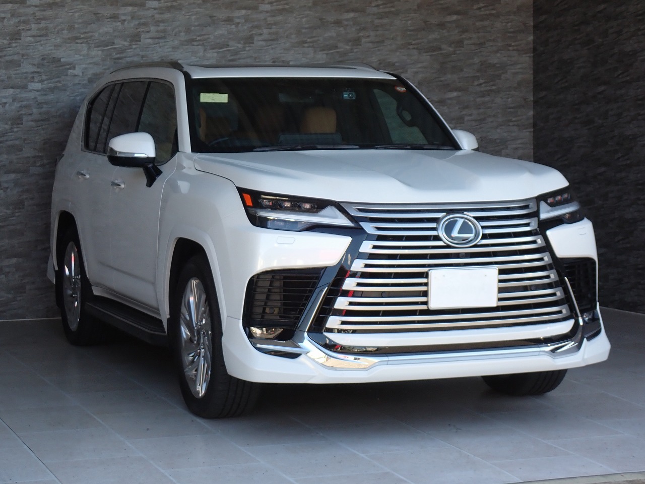 LEXUS LX