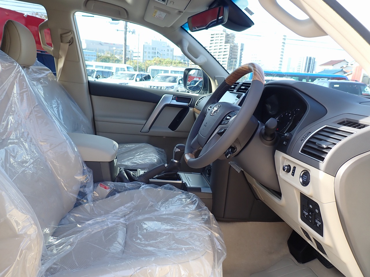 TOYOTA Land Cruiser Prado