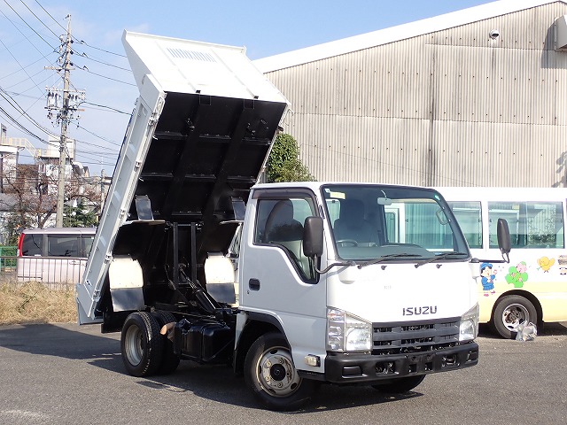 ISUZU Elf Truck