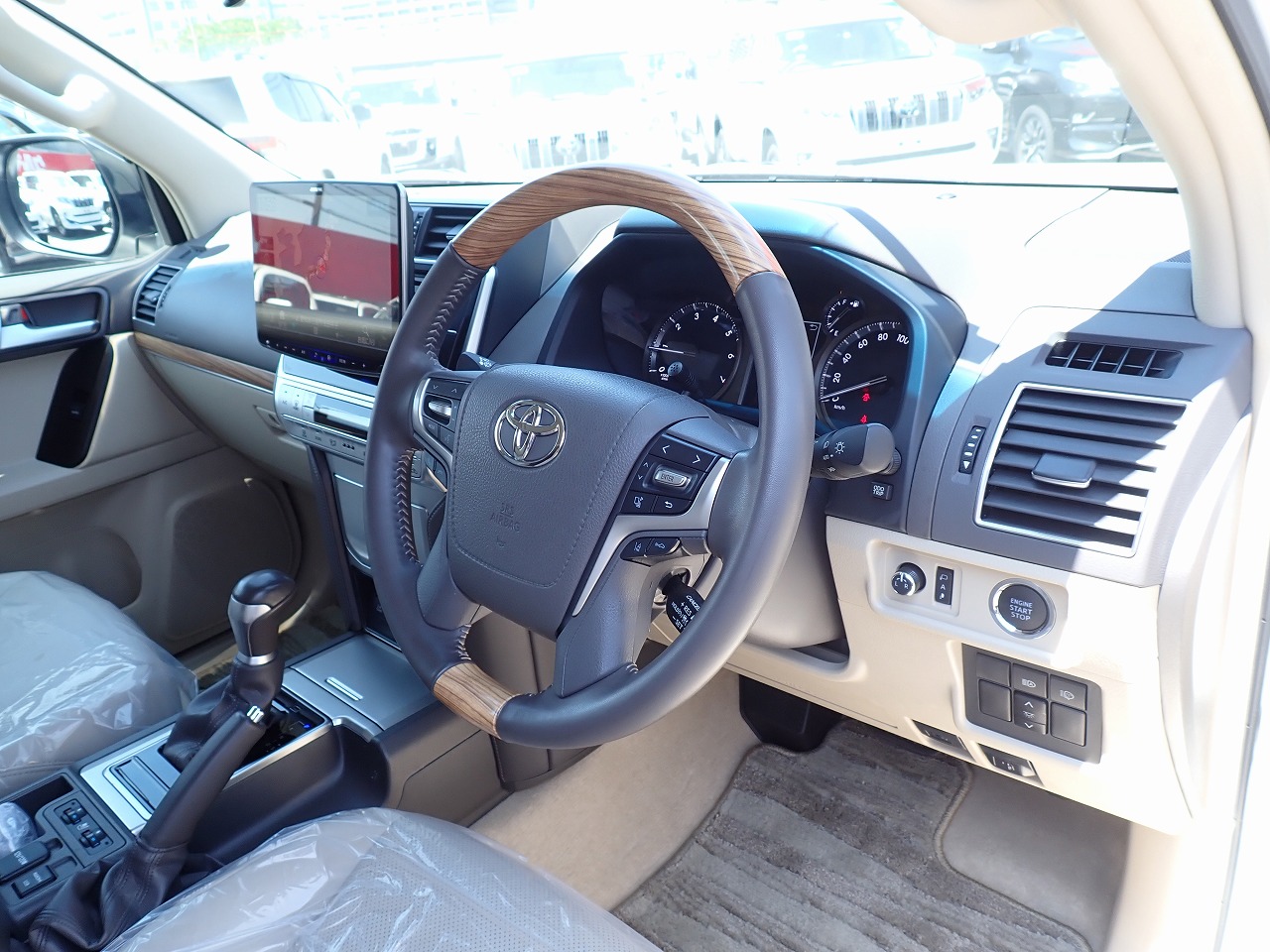 TOYOTA Land Cruiser Prado