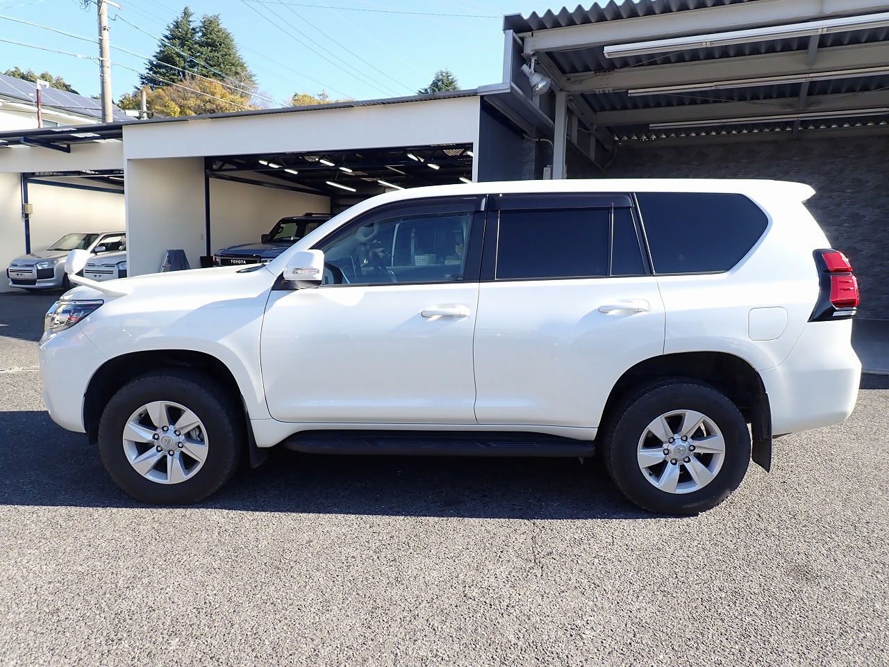 TOYOTA Land Cruiser Prado