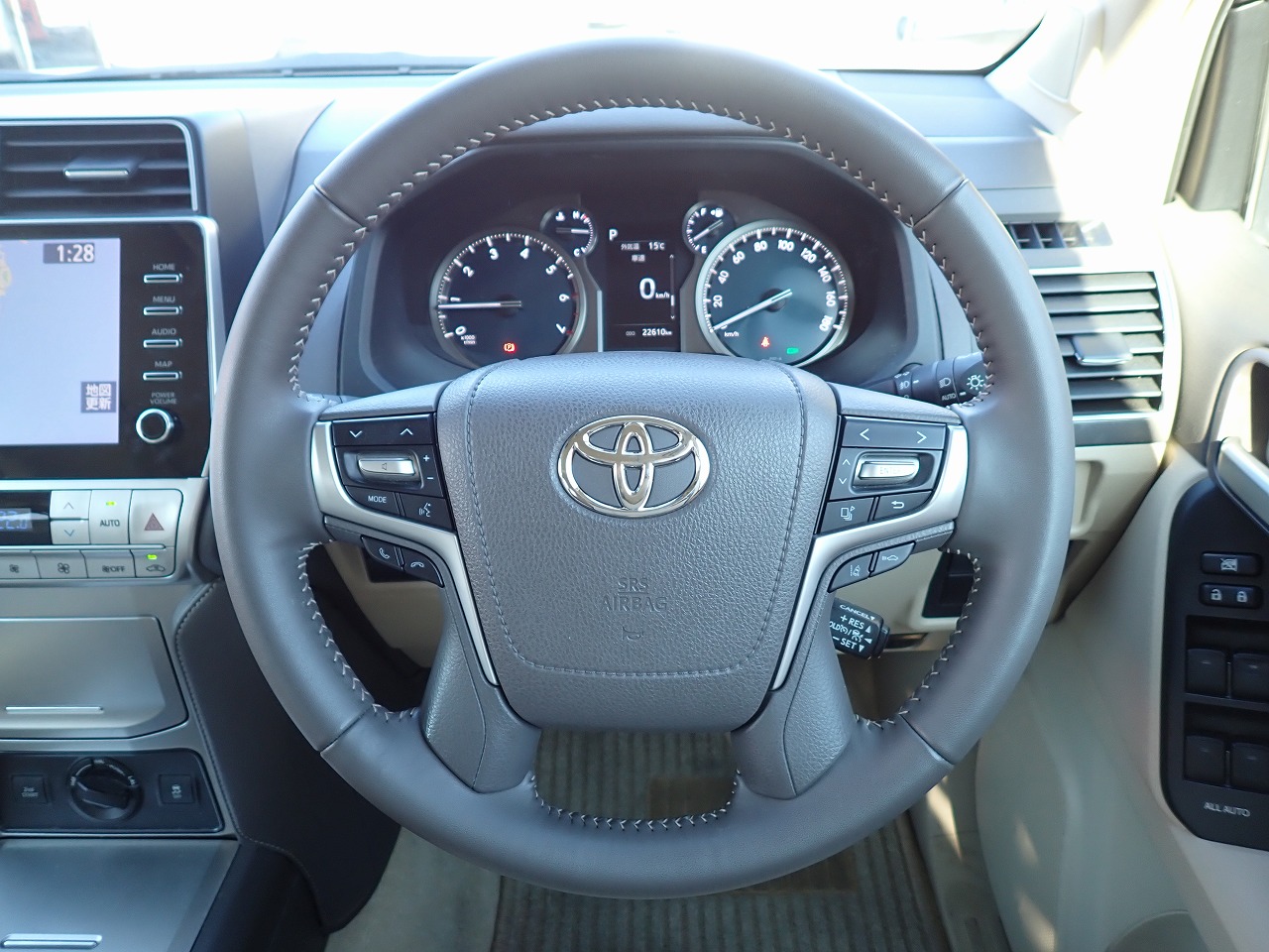 TOYOTA Land Cruiser Prado