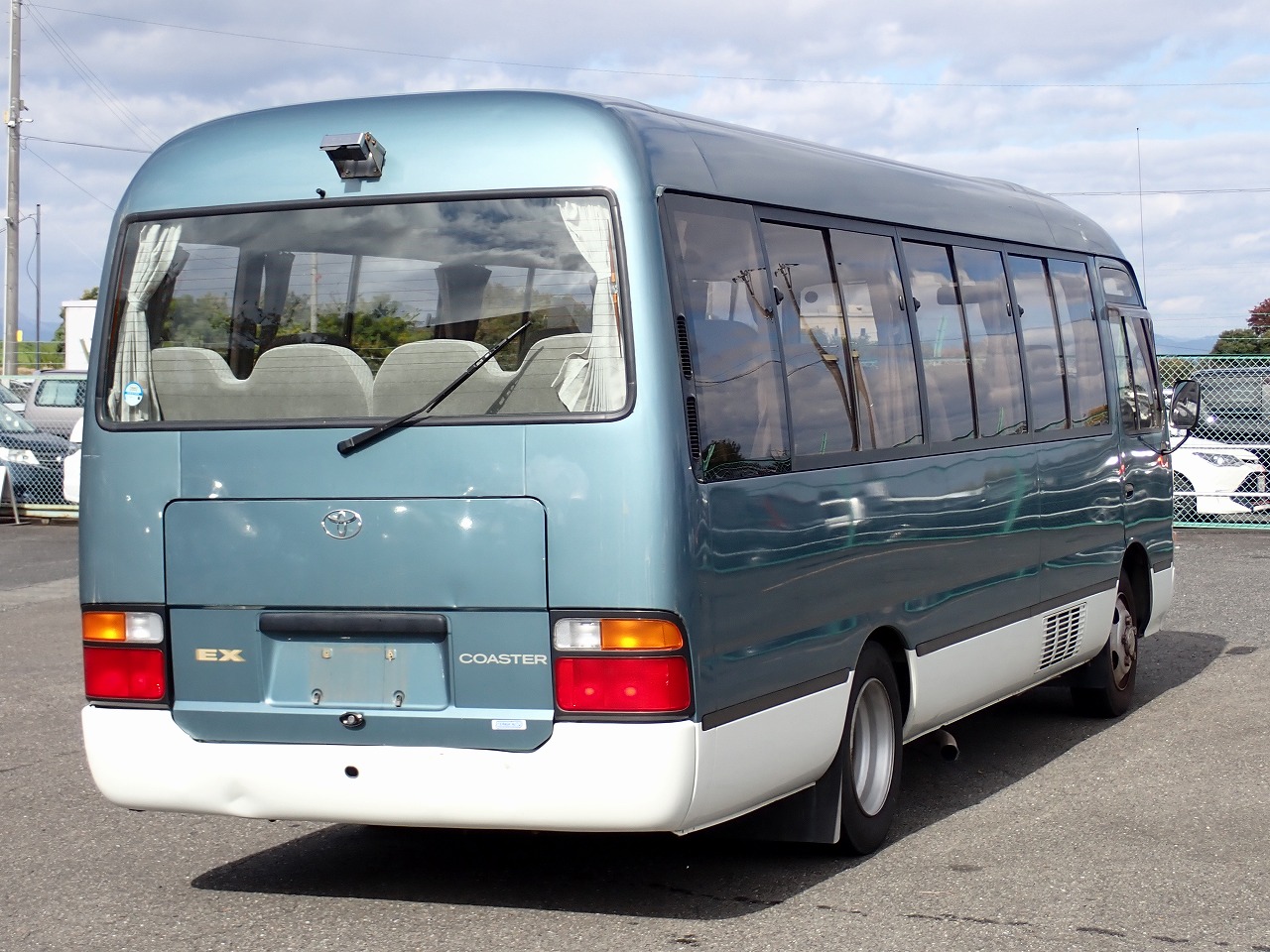 TOYOTA Coaster