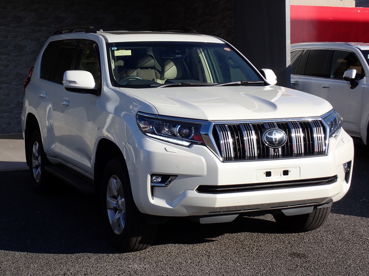 TOYOTA Land Cruiser Prado