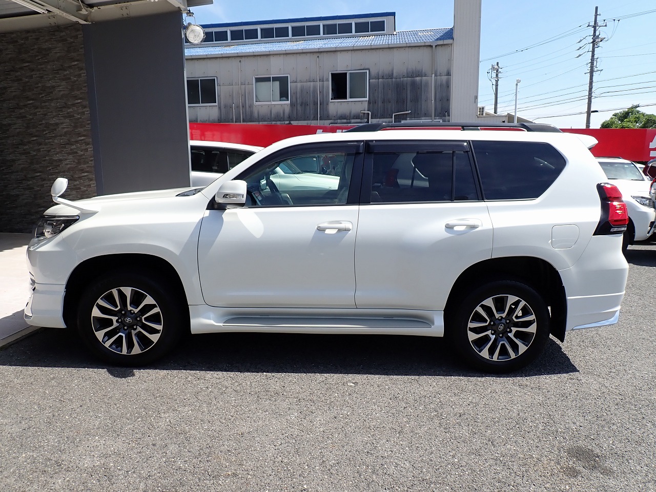 TOYOTA Land Cruiser Prado