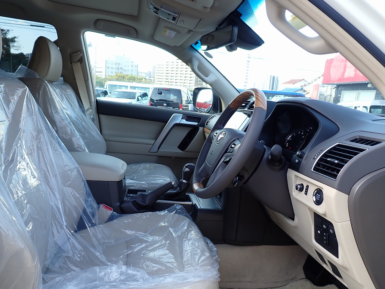 TOYOTA Land Cruiser Prado