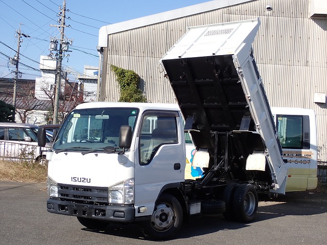 ISUZU Elf Truck
