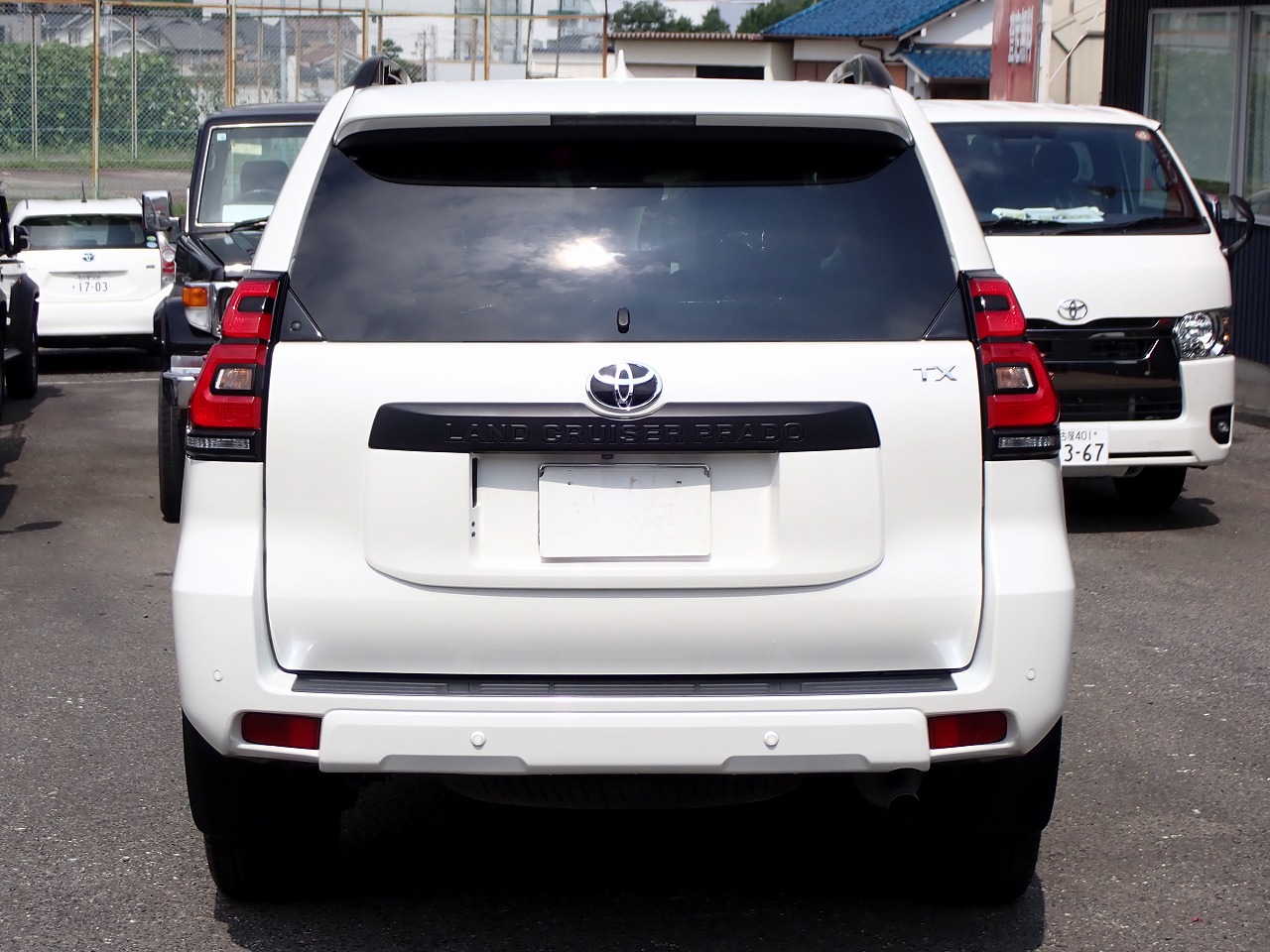 TOYOTA Land Cruiser Prado