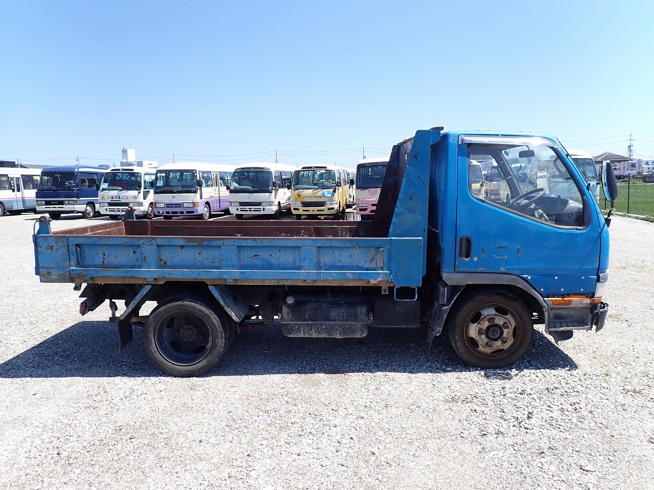 MITSUBISHI Canter