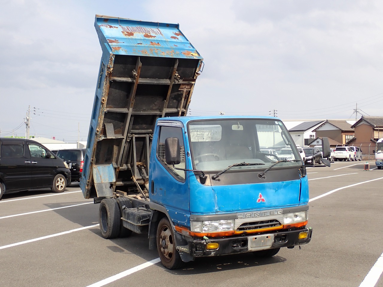MITSUBISHI Canter
