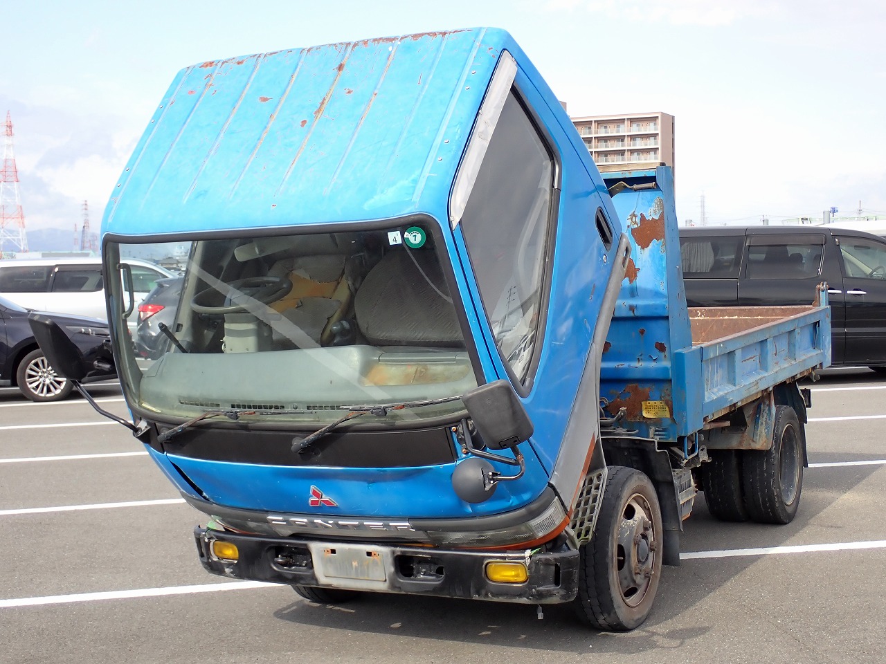 MITSUBISHI Canter