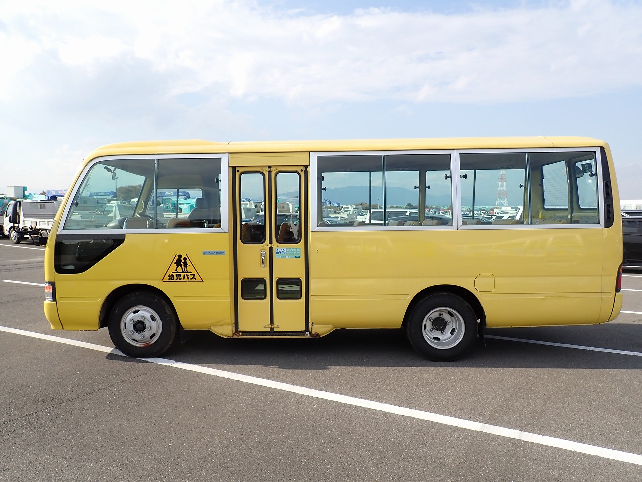 TOYOTA Coaster