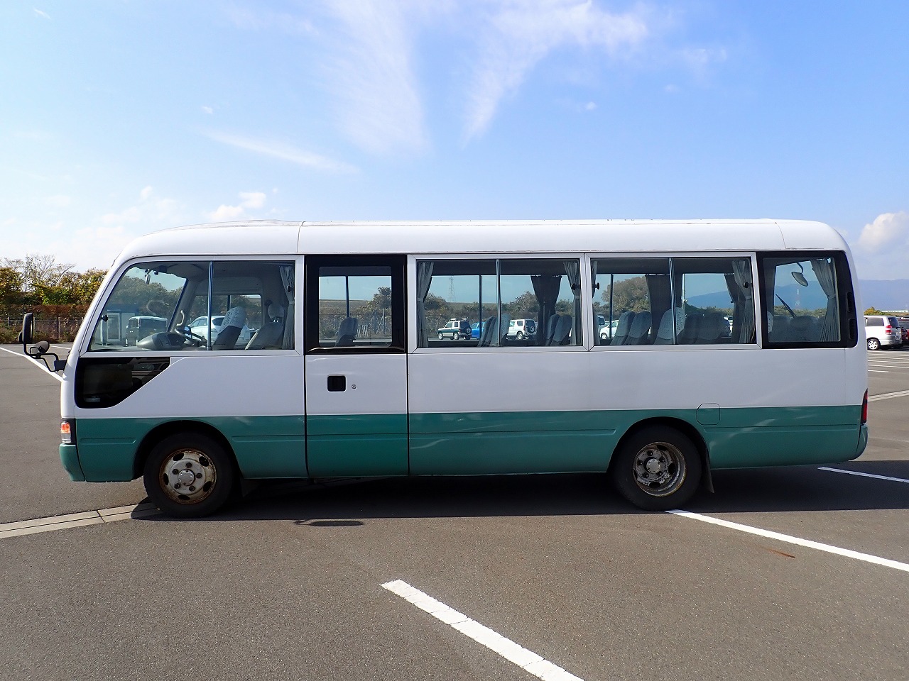 TOYOTA Coaster