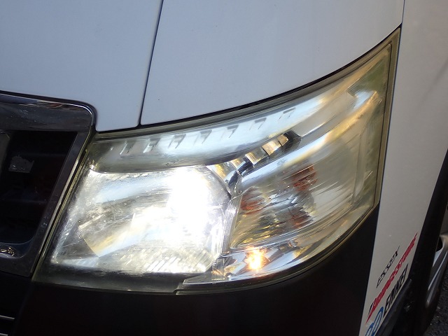 NISSAN NV 350 CARAVAN