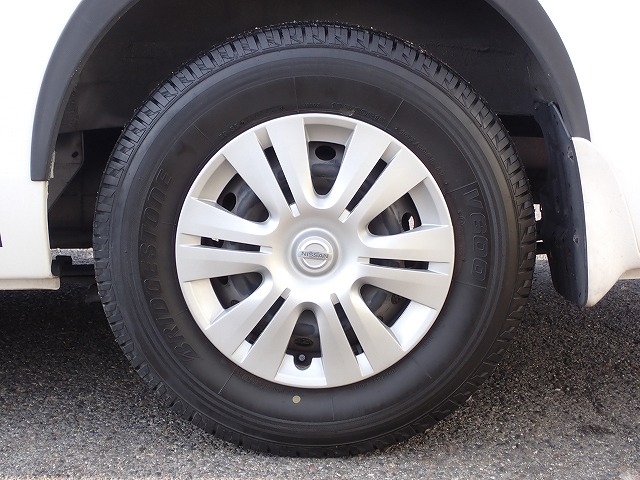 NISSAN NV 350 CARAVAN